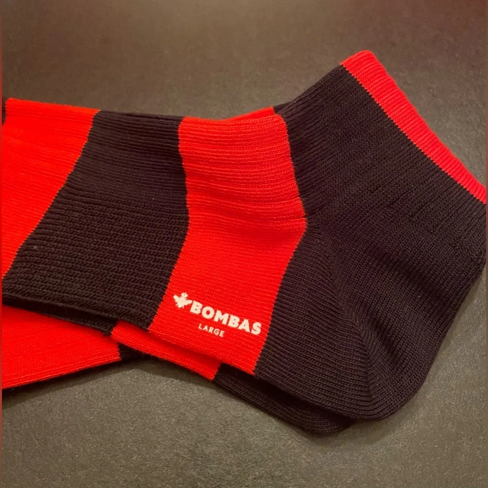Bombas 2 Pair Woman's Socks Size Large (Black, Red,‎ Gray) NWOT